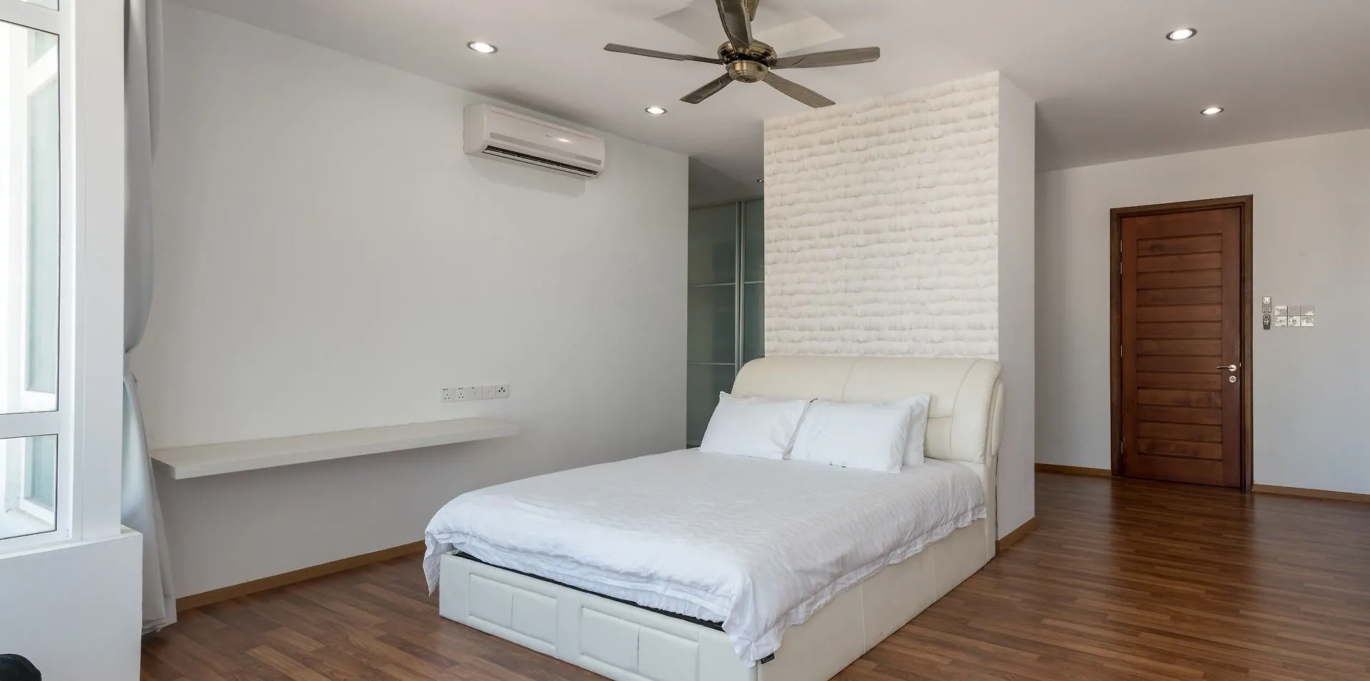 H Residence George Town