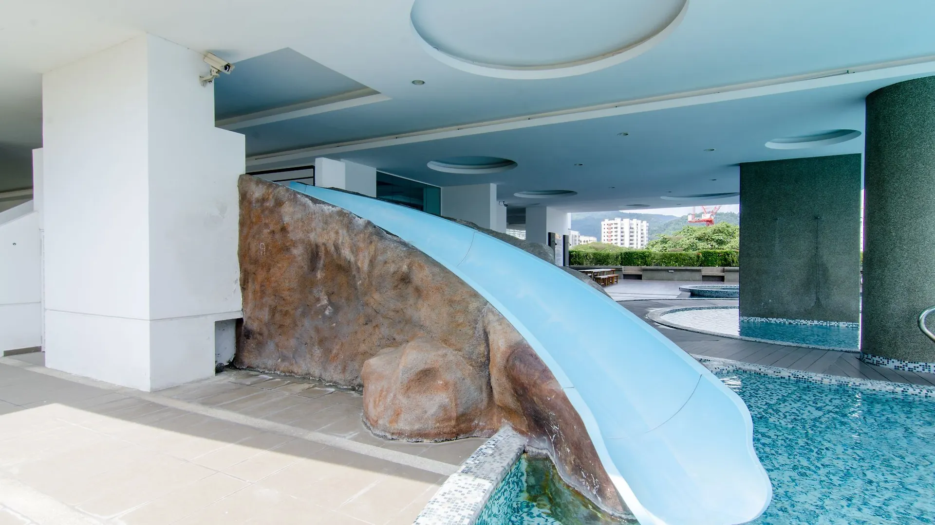 H Residence George Town